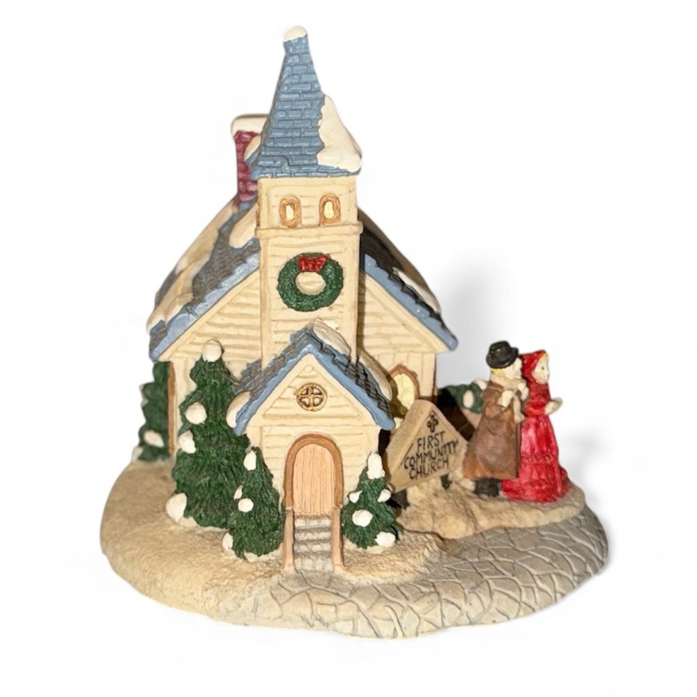 Crystal Falls Village First Community Church, Vintage, 1992 NO BOX